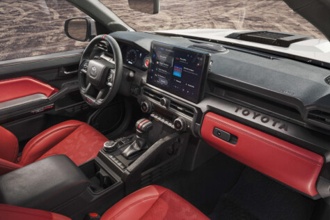2024-toyota-tacoma-design-inspired-by-off-road-racing-2024-01-08_17-32-12_596685