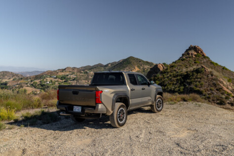 2024-toyota-tacoma-design-inspired-by-off-road-racing-2024-01-08_17-32-27_846456