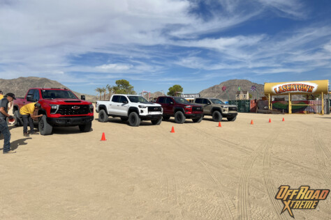 driving-new-chevrolet-zr2-trucks-through-king-of-the-hammers-2024-01-11_16-55-23_977110
