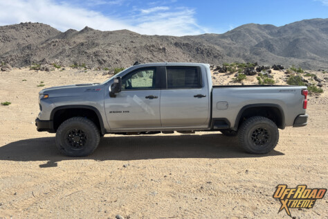 driving-new-chevrolet-zr2-trucks-through-king-of-the-hammers-2024-01-11_16-56-38_913043