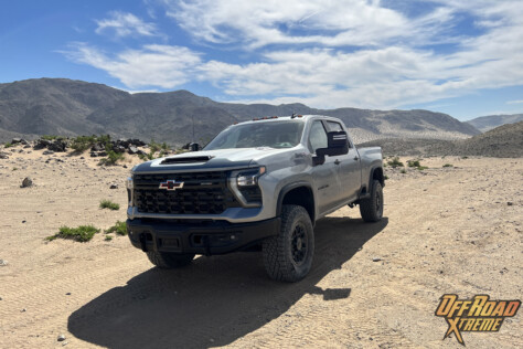 driving-new-chevrolet-zr2-trucks-through-king-of-the-hammers-2024-01-11_16-56-45_039526
