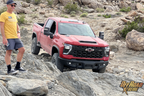 driving-new-chevrolet-zr2-trucks-through-king-of-the-hammers-2024-01-11_17-00-38_609018