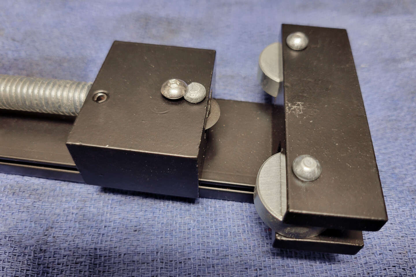 oil filter cutter