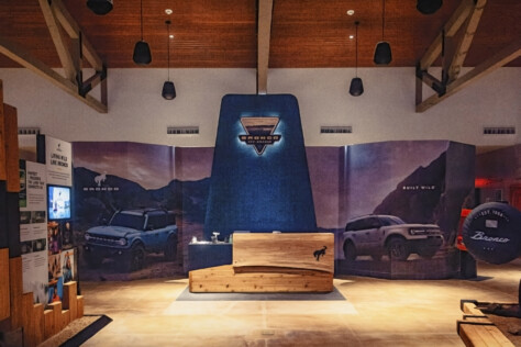 f1-drivers-get-a-taste-of-off-roading-in-the-new-bronco-raptor-2024-01-09_17-42-23_676428