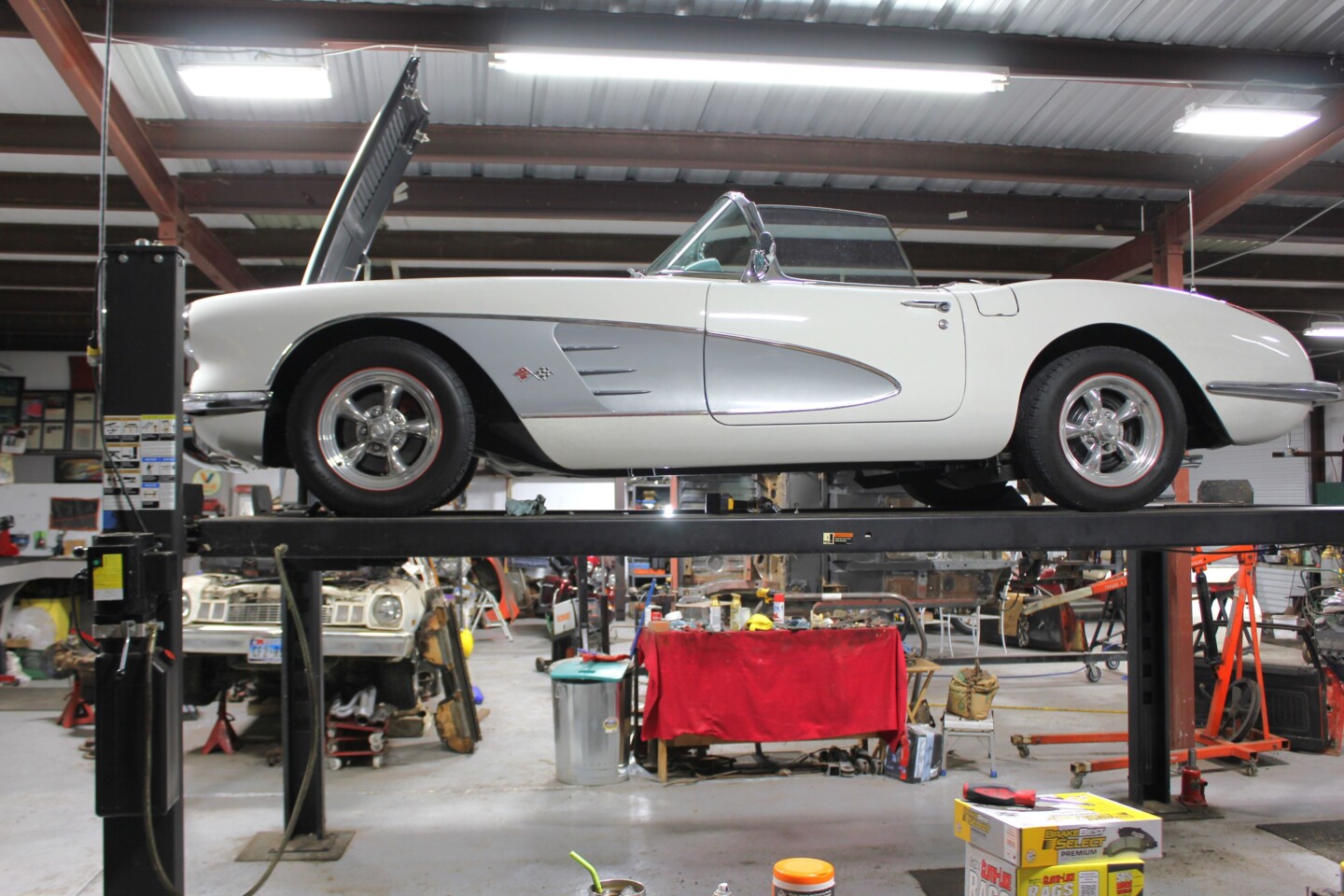 Installing a five-speed in a C1 Corvette