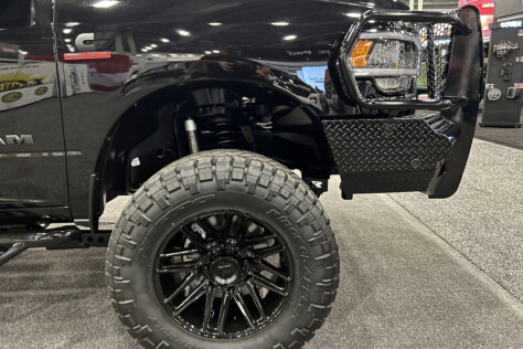 lippert-and-ranch-hand-transforms-ram-2500-into-a-real-work-horse-2024-01-11_18-04-42_456812