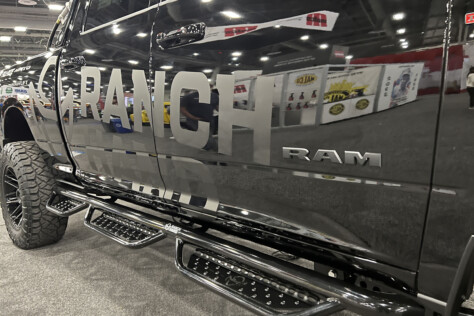 lippert-and-ranch-hand-transforms-ram-2500-into-a-real-work-horse-2024-01-11_18-04-48_324249
