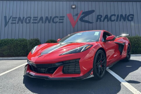 Tale Of The Titans: Vengeance Racing And Redline Motorsport Team Up