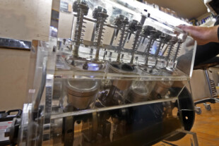Transparent Engines Explained: One Kickass Plexiglas Moving Picture