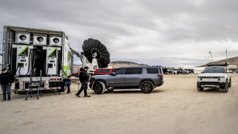 optima-unplugged-2024-draws-record-number-of-evs-2024-02-08_07-11-12_596839