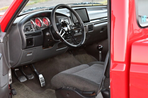stick-shift-coyote-swapped-and-twin-turbocharged-gen-1-lightning-2024-02-27_15-57-47_320288