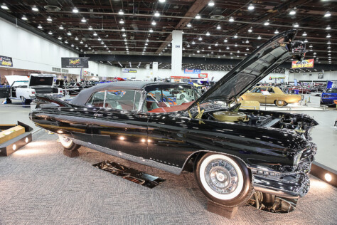 motor-city-extravaganza-the-71st-annual-detroit-autorama-2024-03-07_07-11-31_041160