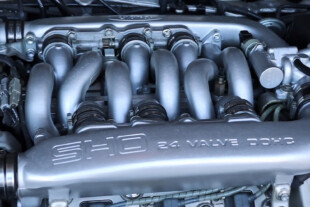 Strange Breathing Patterns: 4 Of The Weirdest Intake Manifolds Ever