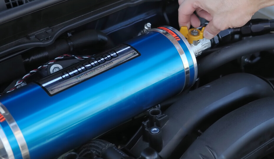 Testing The Effectiveness Of Canton's Accusump On The Racetrack