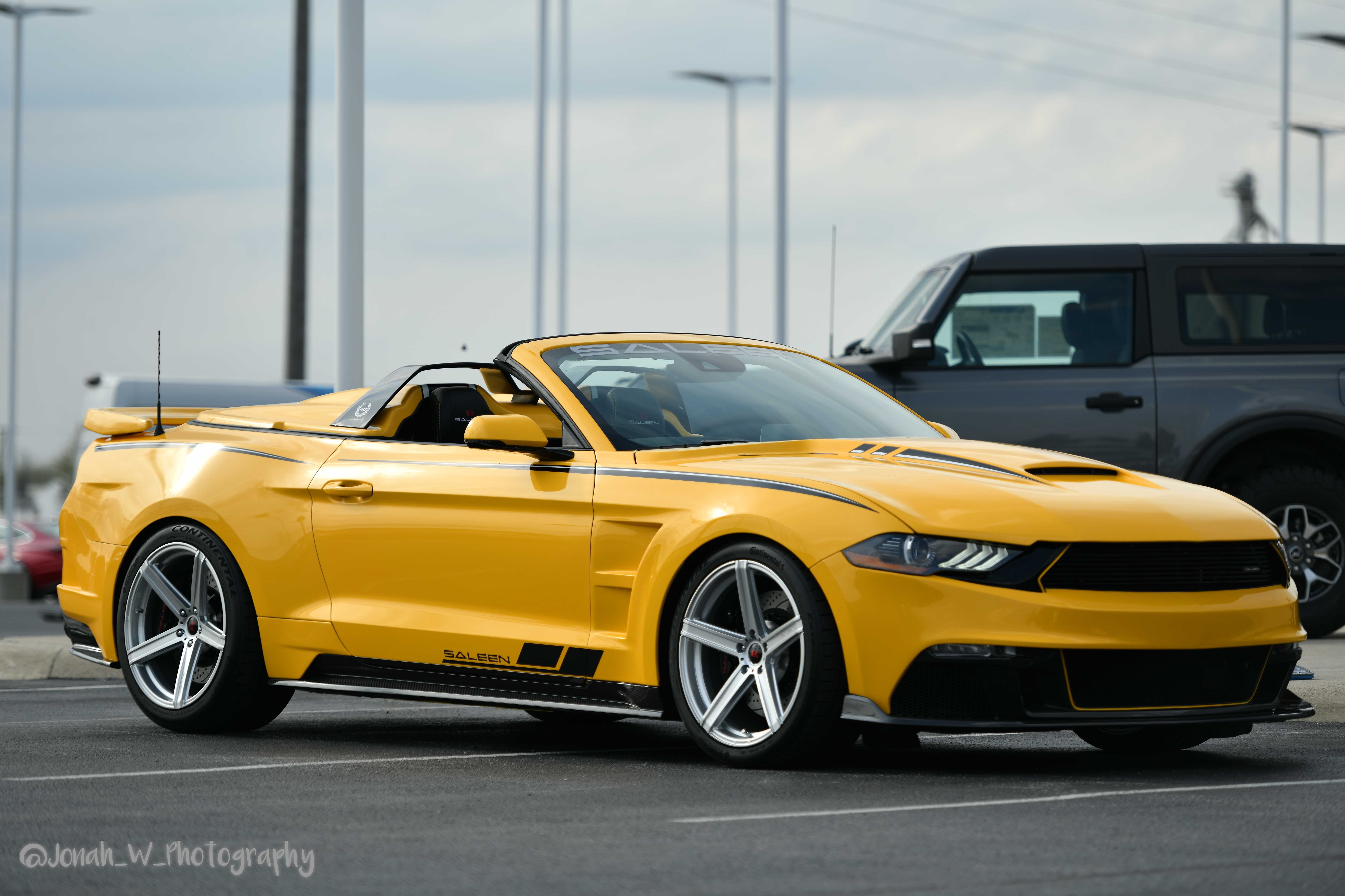 Saleen SA-40: A Tribute To Speed, Luxury, and Uniqueness
