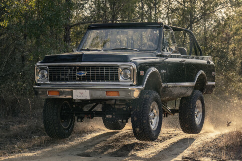 New, Old 4x4: LT1-Stuffed 1972 Chevy K5 Blazer On Coilovers