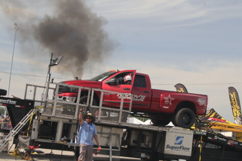 ucc-2024-truck-engines-exploded-records-fell-and-so-did-the-rain-2024-06-11_11-51-57_150791