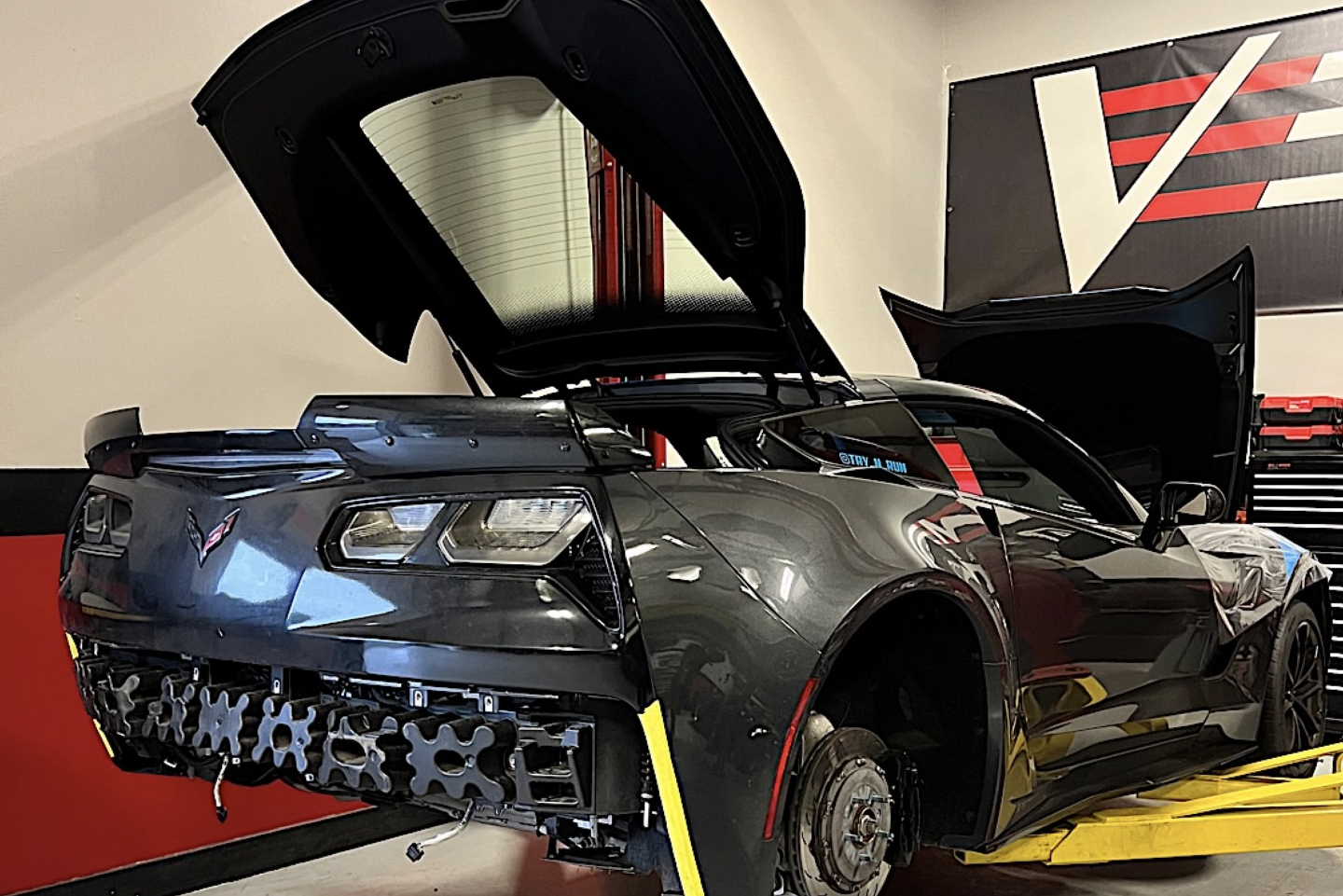 Vengeance Racing C7