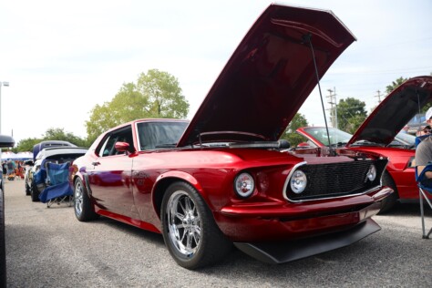 massive-mustang-week-show-celebrates-the-pony-cars-60th-in-style-2024-09-06_21-25-36_976405