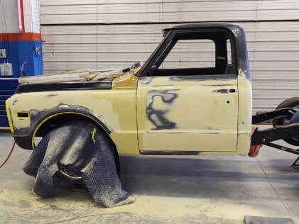 the-hawkeye-c10-comes-together-for-arrow-straight-body-panels-2024-09-18_08-46-09_963670