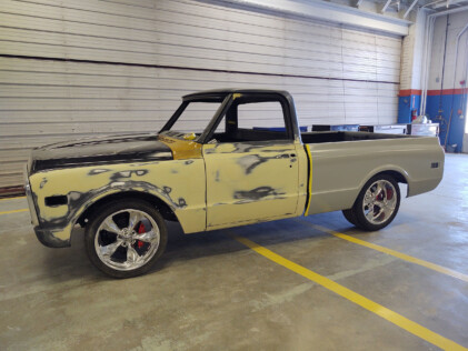 the-hawkeye-c10-comes-together-for-arrow-straight-body-panels-2024-09-18_08-47-41_348246