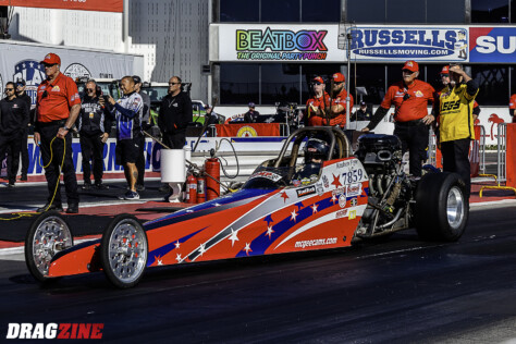 photo-extra-the-in-n-out-burger-nhra-finals-2024-11-21_09-16-12_933588