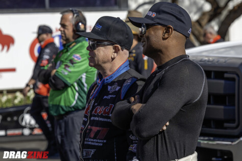 photo-extra-the-in-n-out-burger-nhra-finals-2024-11-21_09-17-46_016789
