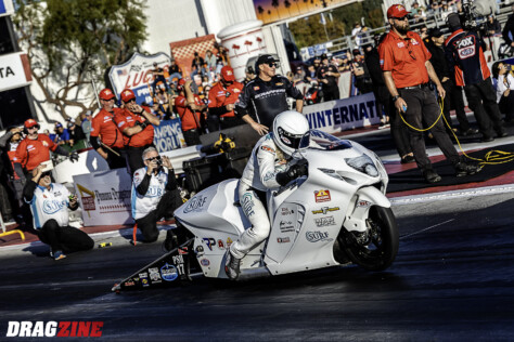 photo-extra-the-in-n-out-burger-nhra-finals-2024-11-21_09-18-41_408081
