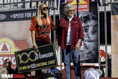 photo-extra-the-in-n-out-burger-nhra-finals-2024-11-21_09-20-24_801788