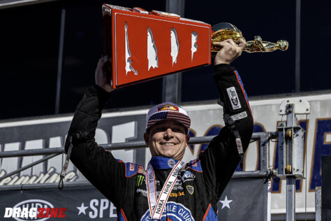 photo-extra-the-in-n-out-burger-nhra-finals-2024-11-21_09-20-38_318134