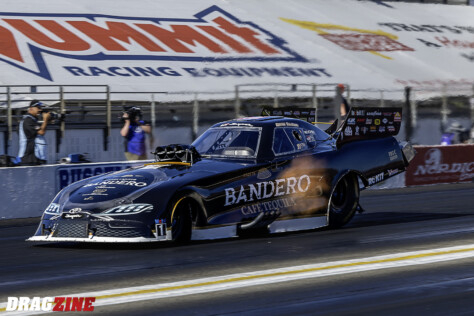 photo-extra-the-in-n-out-burger-nhra-finals-2024-11-21_09-21-09_735607
