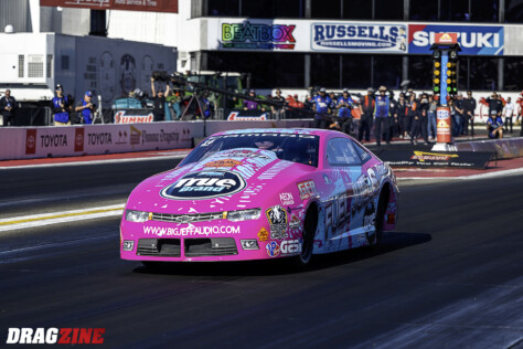 photo-extra-the-in-n-out-burger-nhra-finals-2024-11-21_09-21-47_674335