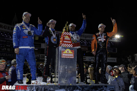 photo-extra-the-in-n-out-burger-nhra-finals-2024-11-21_09-25-17_091808