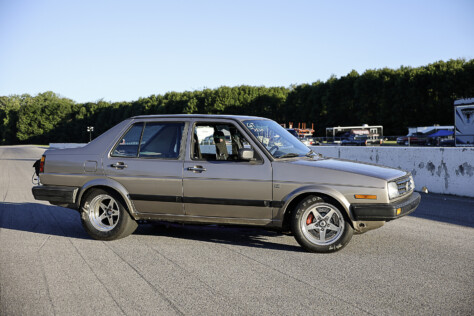 this-revived-vw-jetta-is-a-1200-hp-9-second-ripper-2024-12-26_08-28-06_310656