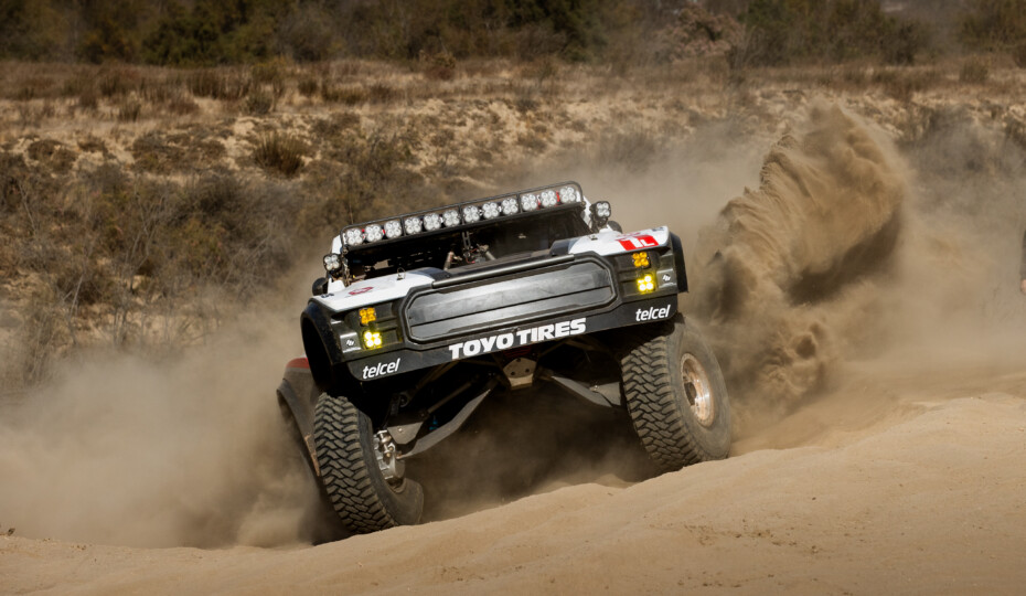 Alan Ampudia Dominates SCORE World Desert Championship