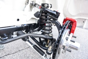 Gen III HEMI Swap and Front-End Overhaul for Classic Mopars
