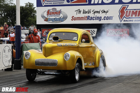 golden-gasser-nick-codoris-supercharged-1941-willys-coupe-2024-12-26_06-30-03_308867