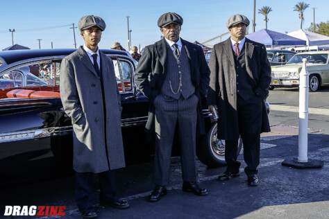 the-2024-mooneyes-christmas-party-at-irwindale-speedway-2024-12-10_12-08-47_705560