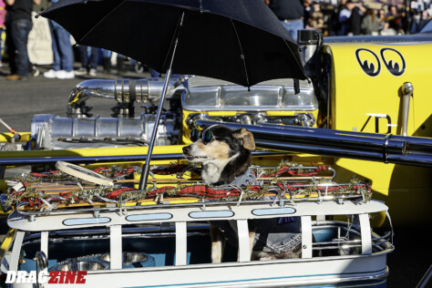 the-2024-mooneyes-christmas-party-at-irwindale-speedway-2024-12-10_12-09-38_693197