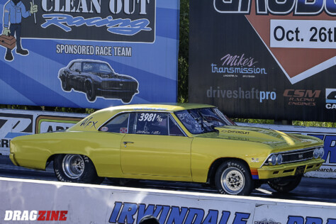 the-2024-mooneyes-christmas-party-at-irwindale-speedway-2024-12-10_12-11-03_584056