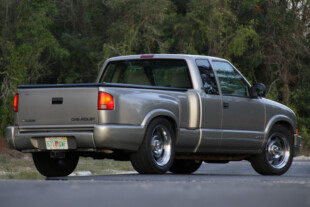 Lowering Our S10 With New Leaf Springs And Shocks