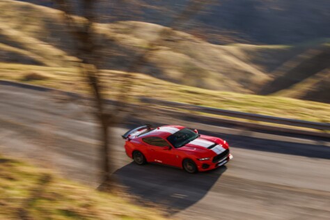 shelby-strikes-back-with-2025-gt350-r-model-amp-trans-am-spec-racer-2025-01-22_19-01-05_648447