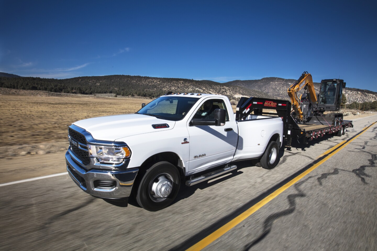 fifth-wheel towing