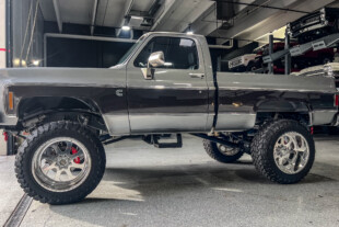 Cummins 10: A Spotless 1979 Chevy C10 with a 12 Valve