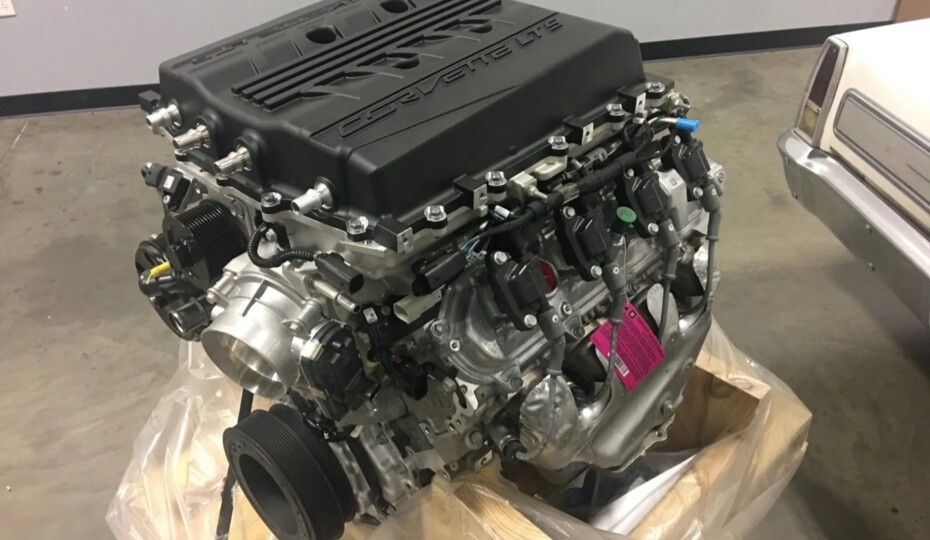 LT5 Crate Engine Sells For Over $50k At Auction