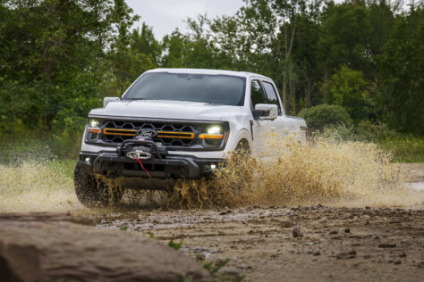 a-new-ford-explorer-tremor-is-coming-soon-2025-03-18_14-17-54_731267