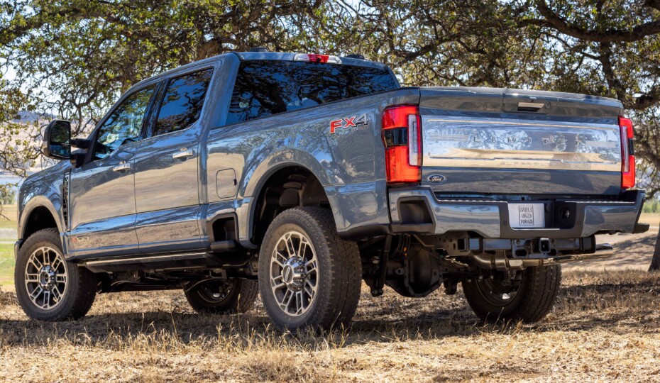 Caution: Ford F-Series Super Duty Taillight Theft Is On The Rise