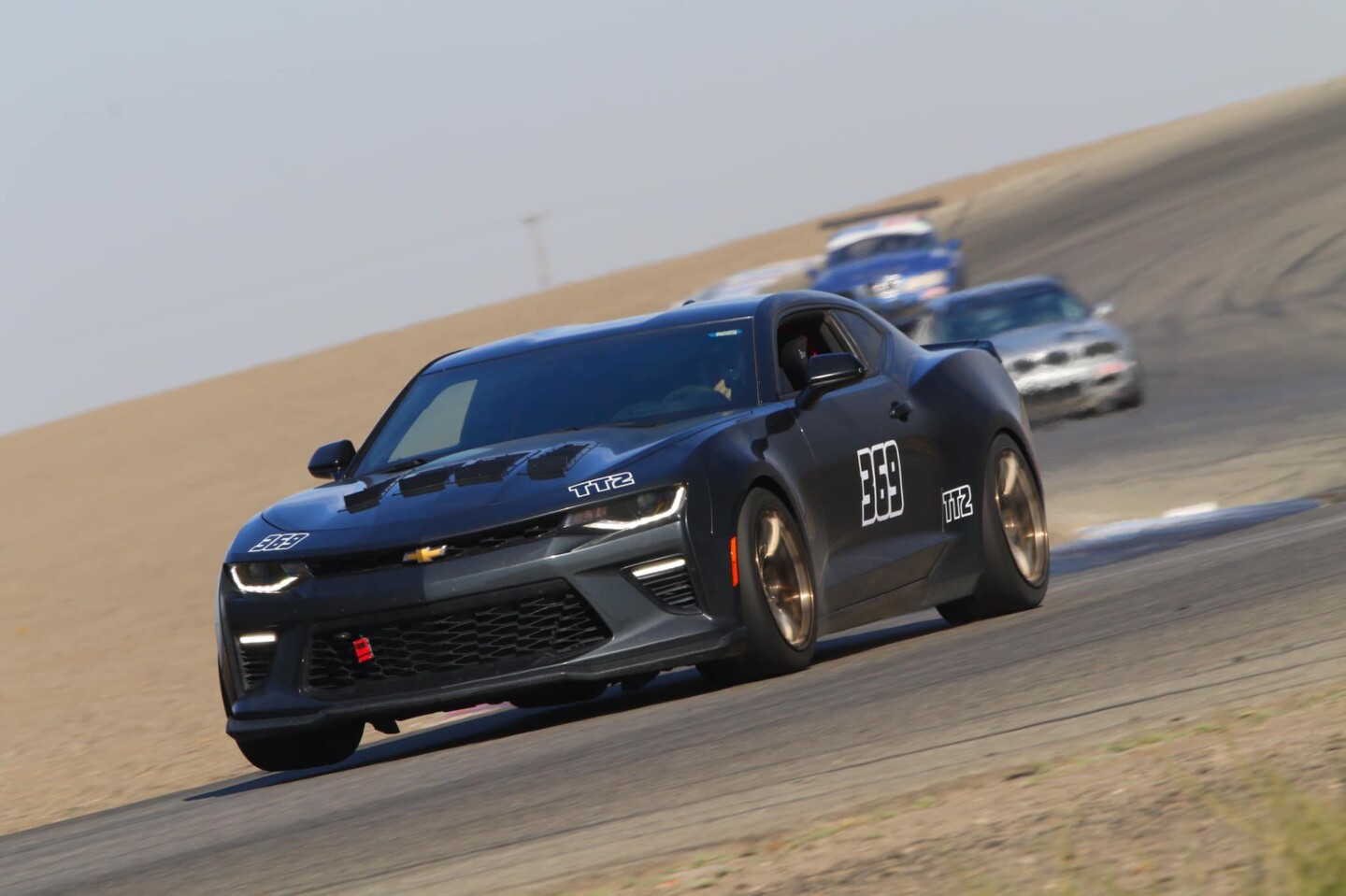 road race Camaro