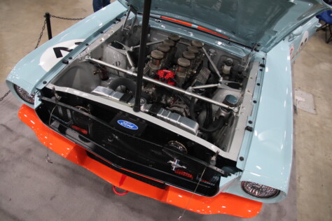 gallery-blue-oval-muscle-flexed-at-the-72nd-annual-detroit-autorama-2025-03-02_19-28-10_581686