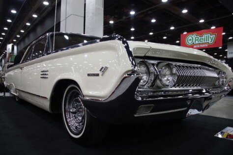 gallery-blue-oval-muscle-flexed-at-the-72nd-annual-detroit-autorama-2025-03-02_19-31-11_313900
